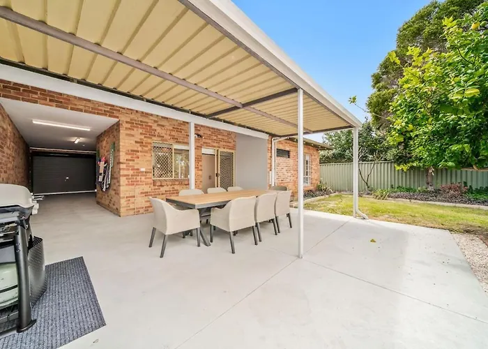 Short Stay Sanctuary - Close To Airport