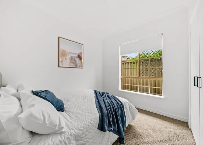 Short Stay Sanctuary - Close To Airport