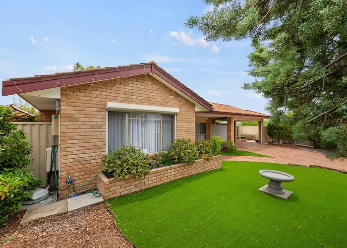 Entire House With 4 Bedrooms Fully Air Conditioned